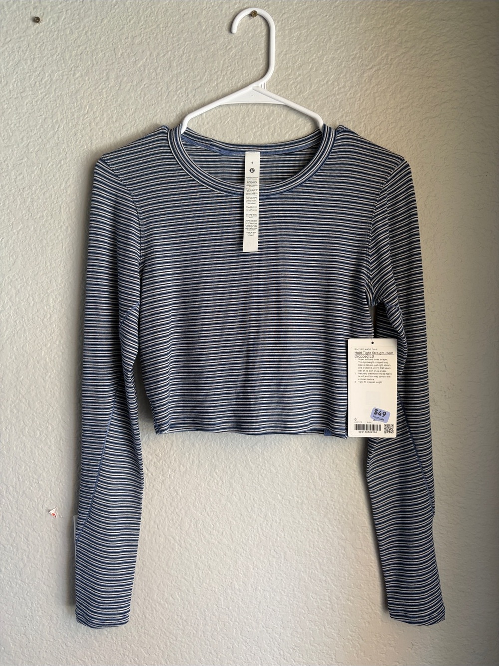lululemon athletica NWT Striped Long-Sleeve Crop Top - Navy & White Size 6